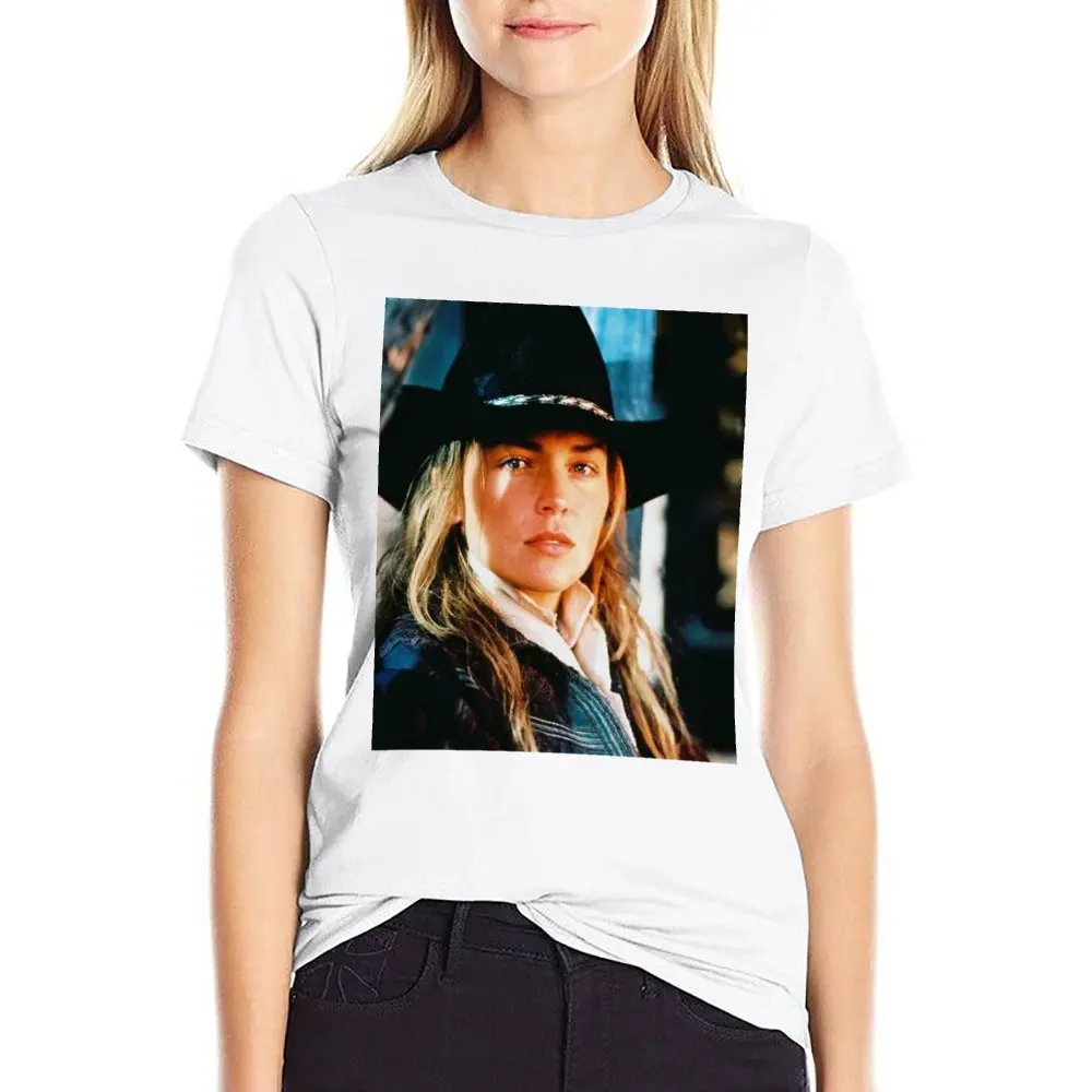 Fresh Sharon Stone Fanart T-shirt  Sport Tshirt Unique Humor Graphic Fitness