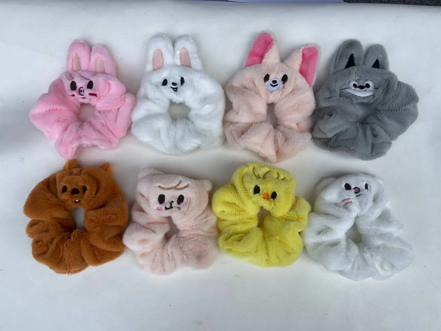 حبل شعر مطرز برسوم كارتونية من SKZOO Bang Chan Lee Know Felix، حلقة شعر مرنة عالية الجودة، مروحة أطفال ضالة حصرية