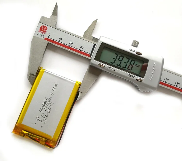 604060   مشغل أوبرا متنقل بقوة 1500 مللي أمبير MP5 مدمج ببطارية ليثيوم بوليمر 3.7 فولت