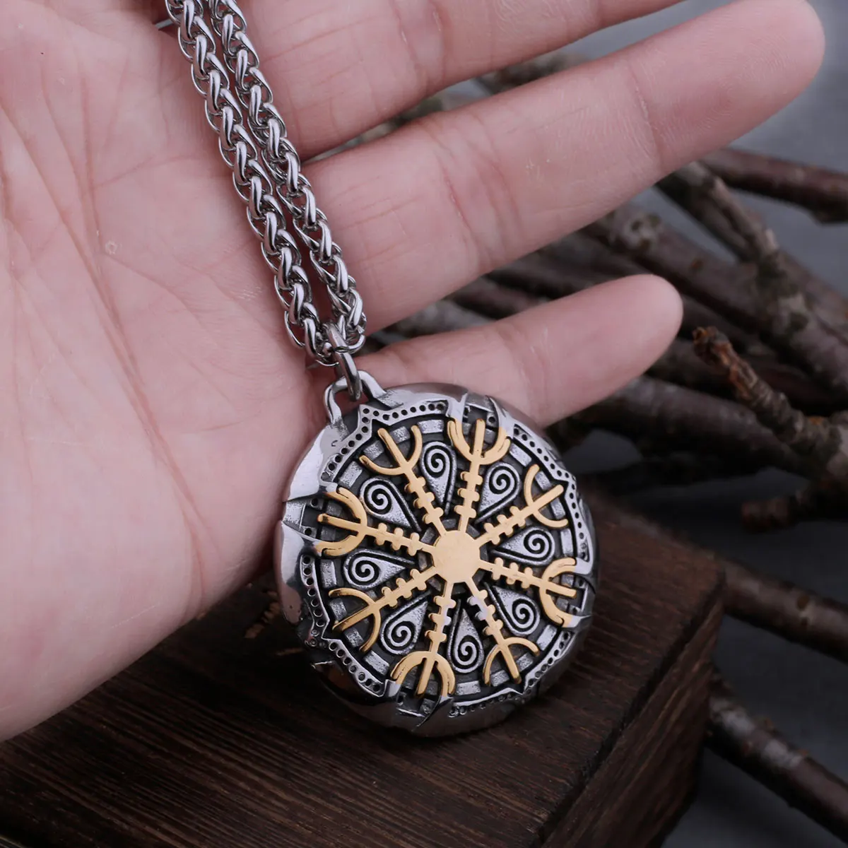 Vintage Viking Vegvisir Rune Necklace Stainless Steel Men Compass Amulet Pendant Fashion Punk Nordic Jewelry As Gift