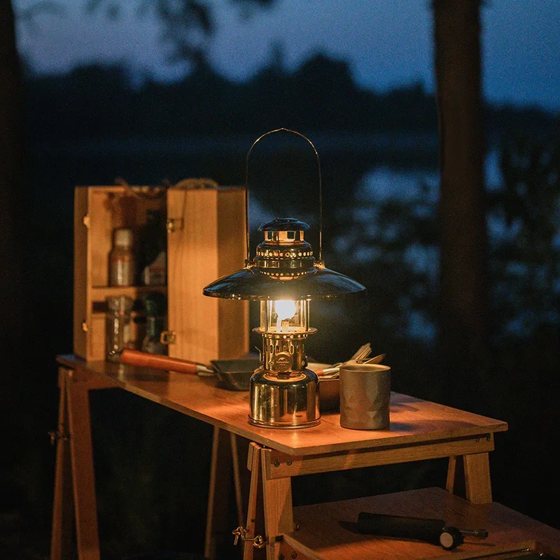 Naturehike Retro Gas Lantern Nostalgic Gas Lamp Tent Atmosphere Butane Lights Portable Outdoor Night Camping Lighting Tools