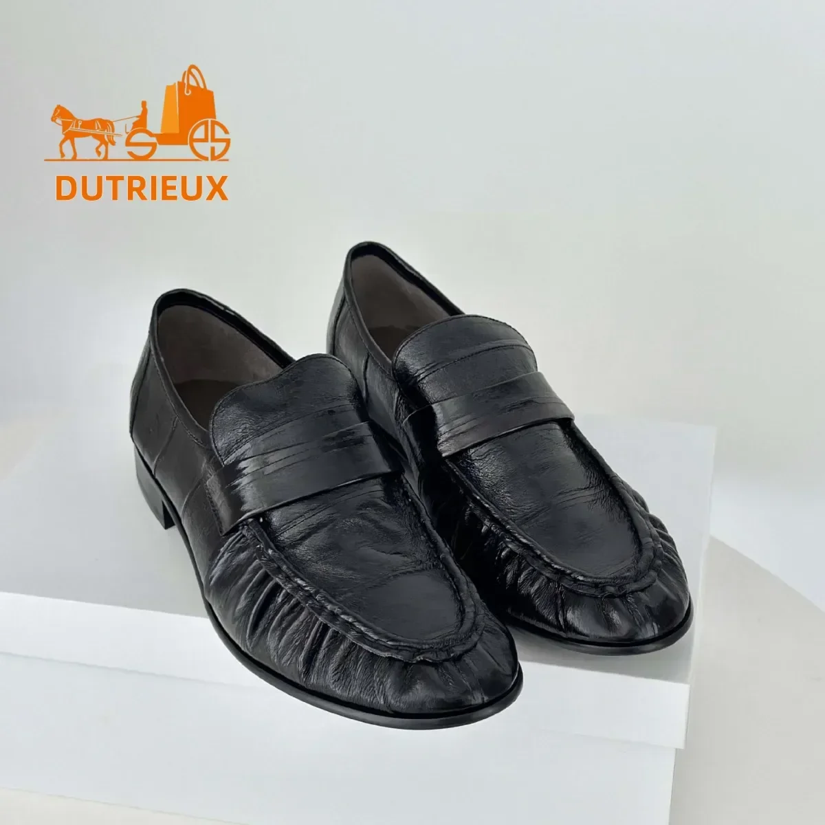 

New Spring and Autumn Women's Shoes Black Leather Shoes Wrinkled Eel Pattern Loafers Sheepskin Soft Leather Comfortable Slip-on