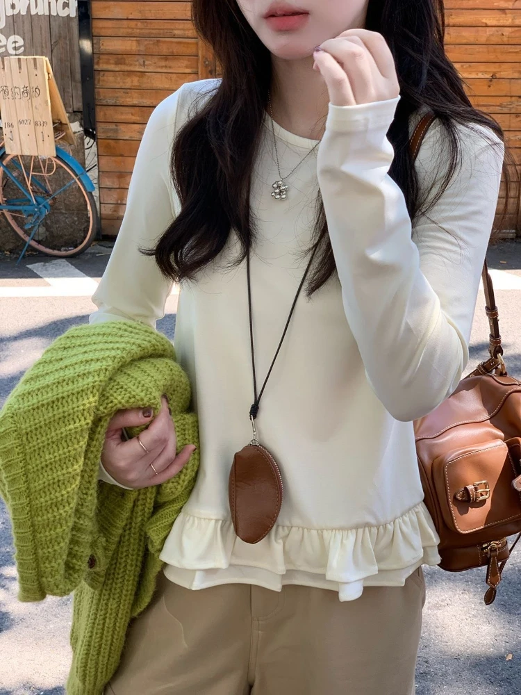 

Women's Base Layer WhiteTee Peplum Lace Trim Long Sleeve T-Shirt Blouse Fall Winter 2025 Casual Chic Ruffle Hem Top