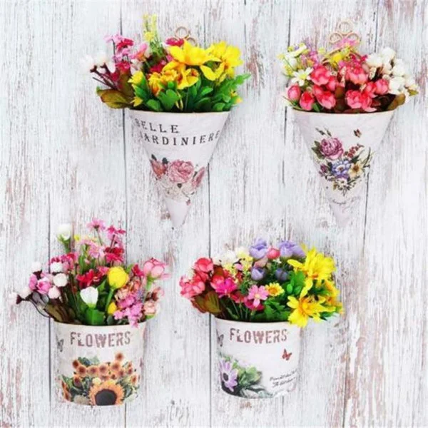 

Romantic Plastic Wall Hanging Planter Plant Flower Pot Trough Garden Fence Balcony Railing Flower Basket Garden Decoration