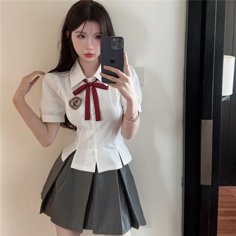 French Hot Girl School Uniform Set Daily JK Uniform Waist Retraction Split Shirt Red Bow Women High Waist Pleated Skirt Summer