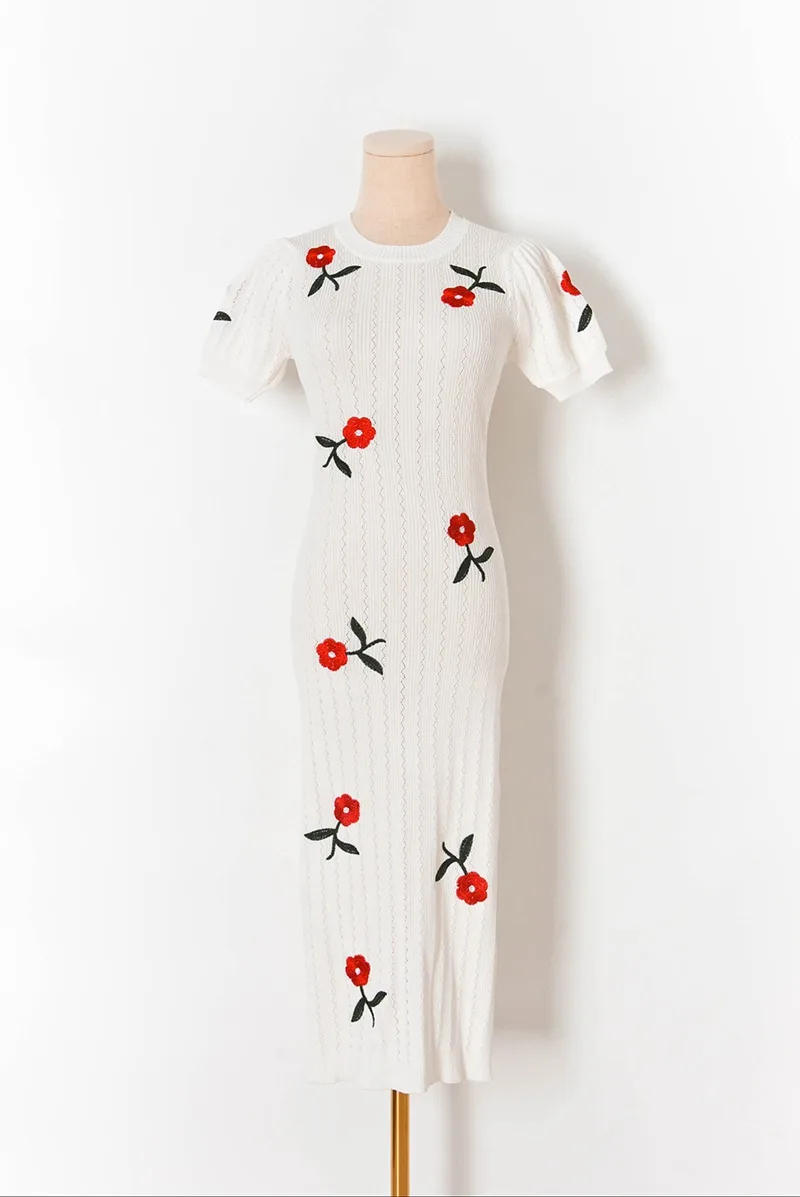 المدرج امرأة جديدة محبوك فساتين طويلة النساء الزهور التطريز فساتين متماسكة أنيقة سوداء فيستدوس البلوزات فساتين الحفلات NZ69