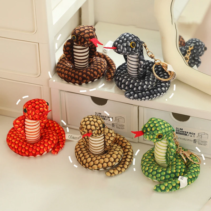 Lustige Simulation Schlange Puppe Schlüsselbund Kinder Rucksack Dekoration Anhänger Jahr der Schlange Maskottchen Puppe Kinder Spielzeug Neue Jahr Geschenk