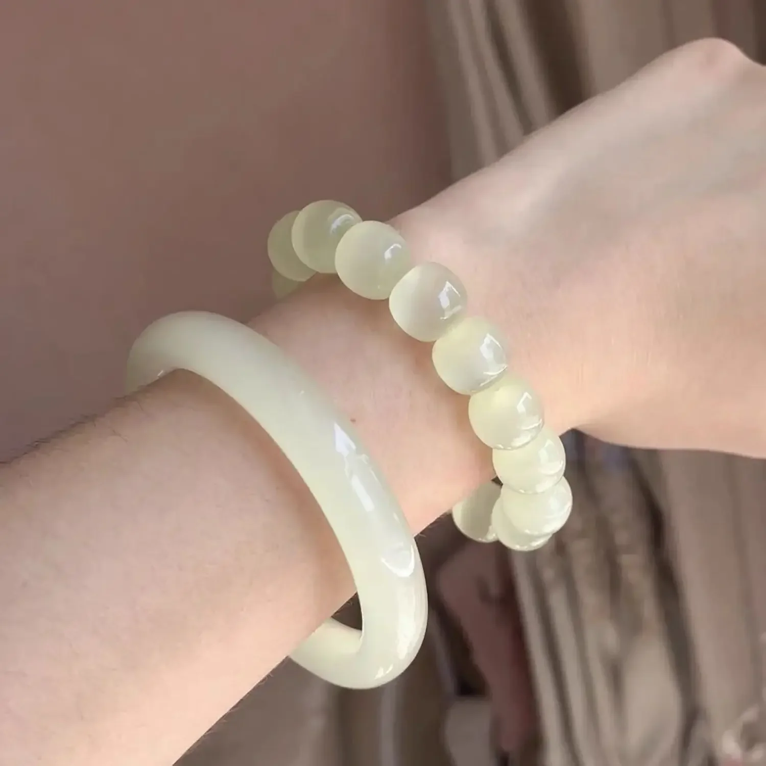 Natural Blue White Jade Grape Jade Bracelet Oil-Run Ethnic Style Awaken Lion Hand-Held Women's Green Ring Light Luxury Jewelry