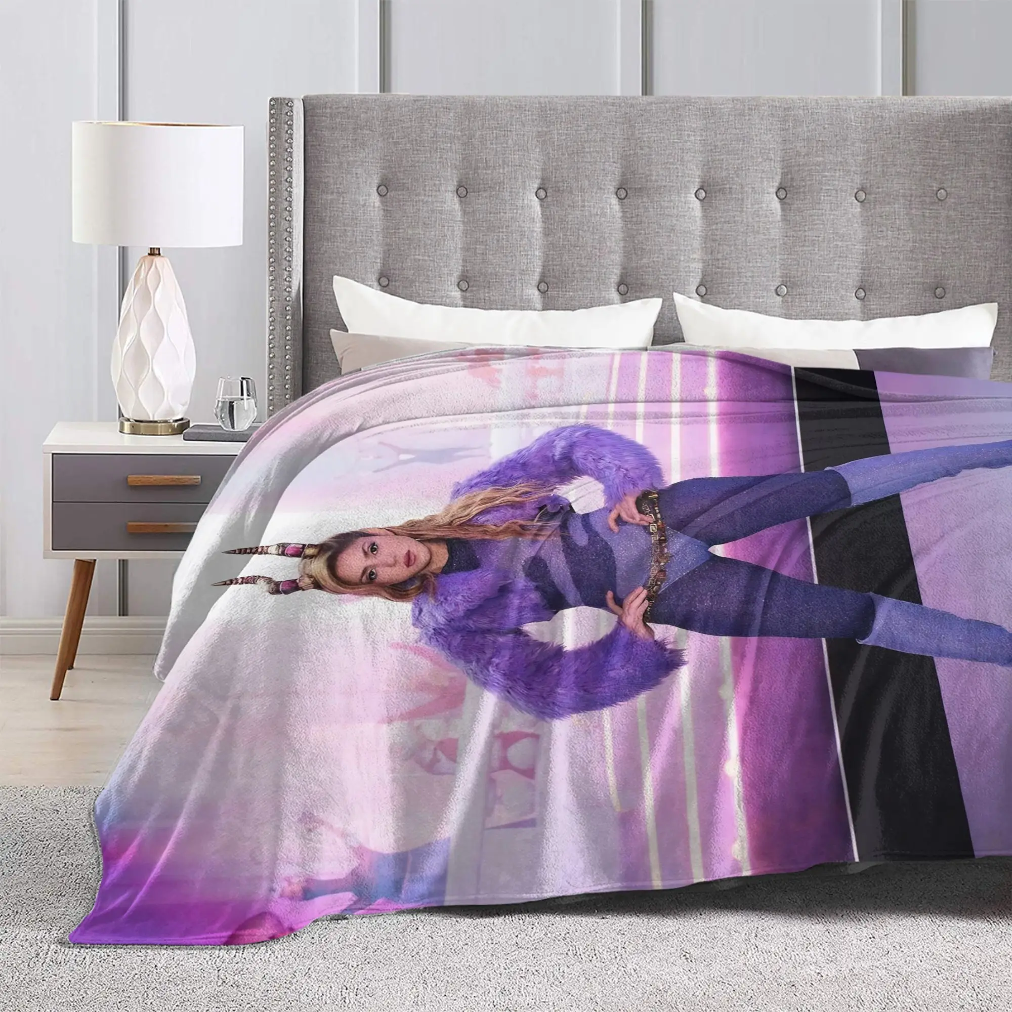 Shakiras LMYNL World Tour Blankets Flannel Summer Air Conditioning Cartoon Movie Portable Throw Blanket for Sofa Couch Rug Piece