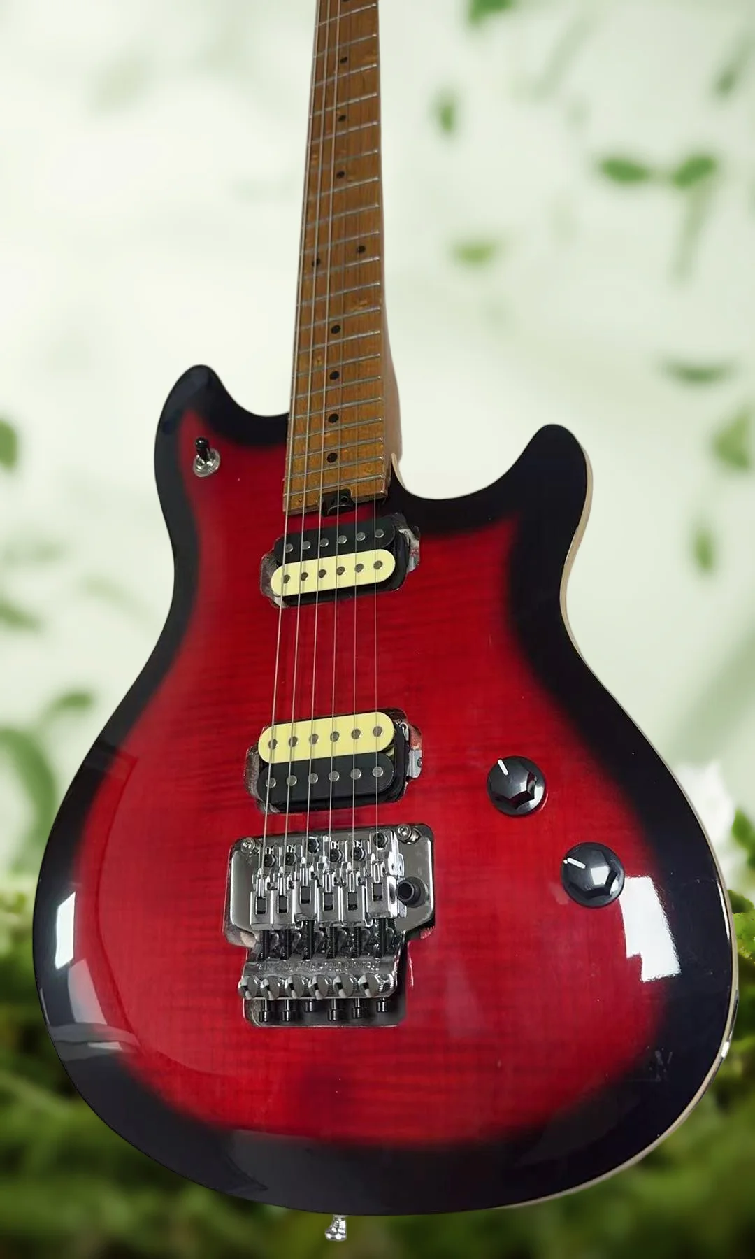 

Pea vey Standard Purple Flame top Hardtail Guitar