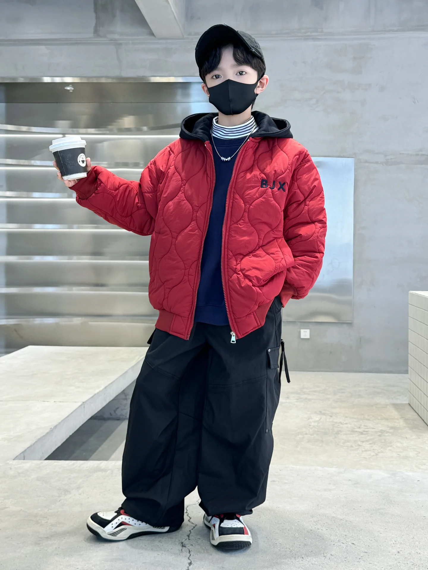 

Boys' Thiened Cotton Jaet Autumn Winter Baseball Sle Coat Warm Long Sve Hooded Regular Fit Teenage Boys' Faionable...