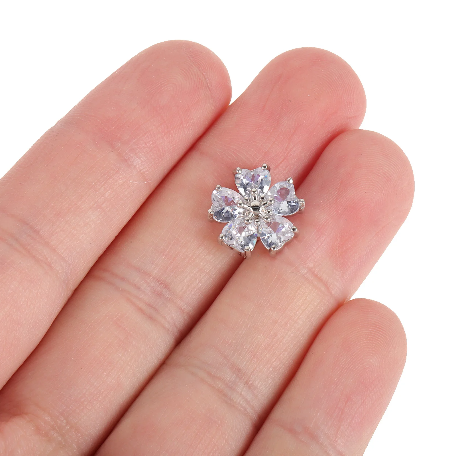 

2Pcs Rhinestone Buttons Metal Sewing Button for Sweater Coat Hat Bag Craft DIY Shiny Crystal Button Embellishments