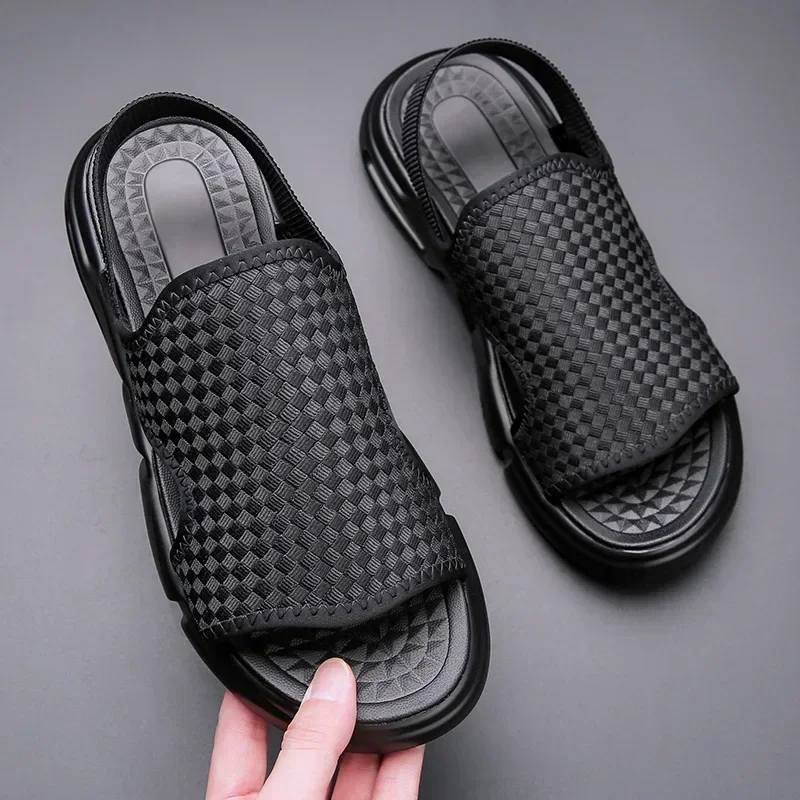 2024 Summer New Shoes for Men Fashion Sports Beach Breathable Outdoor Men's Sandals Open Toed Sandals Zapatillas De Hombre