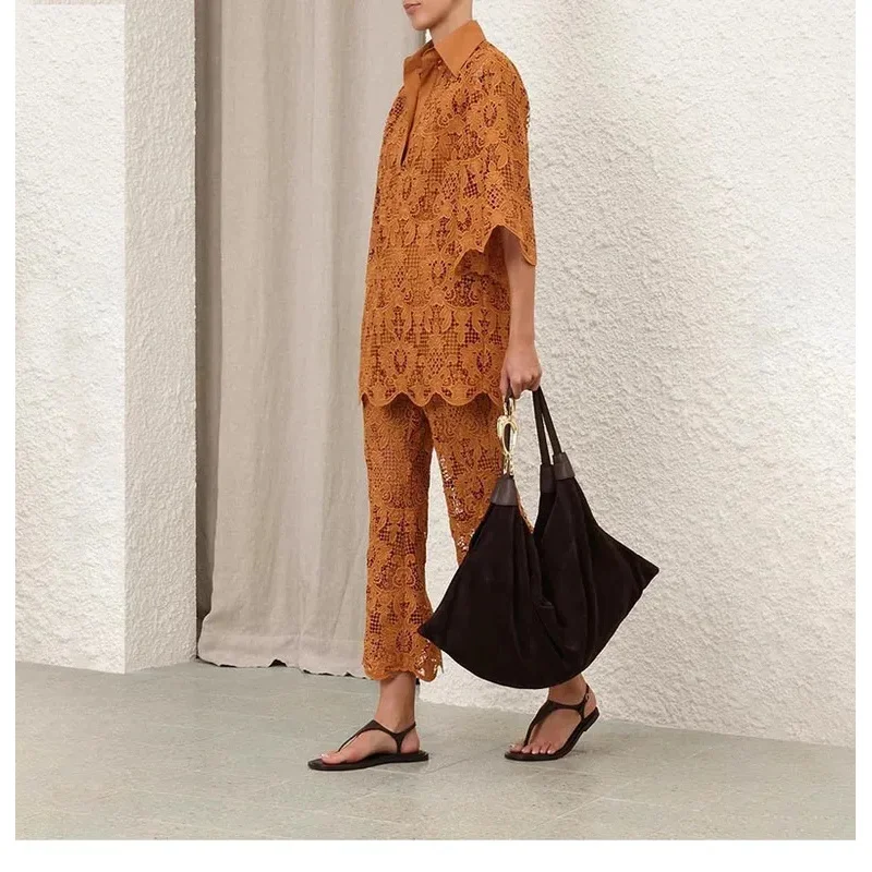 

2025 New Women Holiday Summer Set Embroidery Beaded Hook Flower Hollow High Quality Pullover Blouse and Pants Outfit