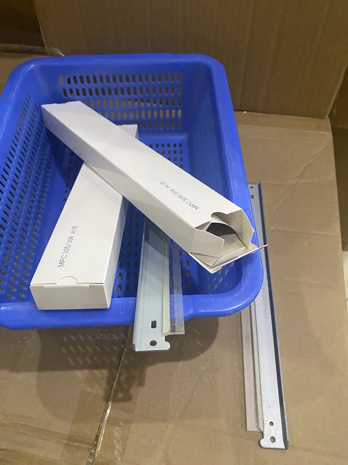 Für Ricoh Aficio MP C305 C306 C307 Trommelreinigungsklinge MPC307 MPC306 MPC406 MPC407 Transferklinge IBT Klinge