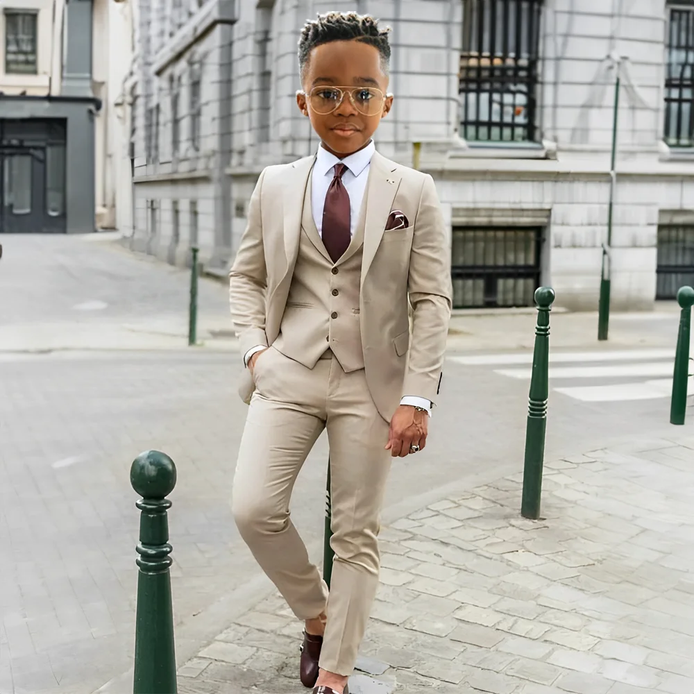 

Beige Boy Wedding Tuxedos Boho Notched Formal Kids Suits Set For Dinner Party Pant Jacket Vest Slim Male Blazer 3 Pieces Suit