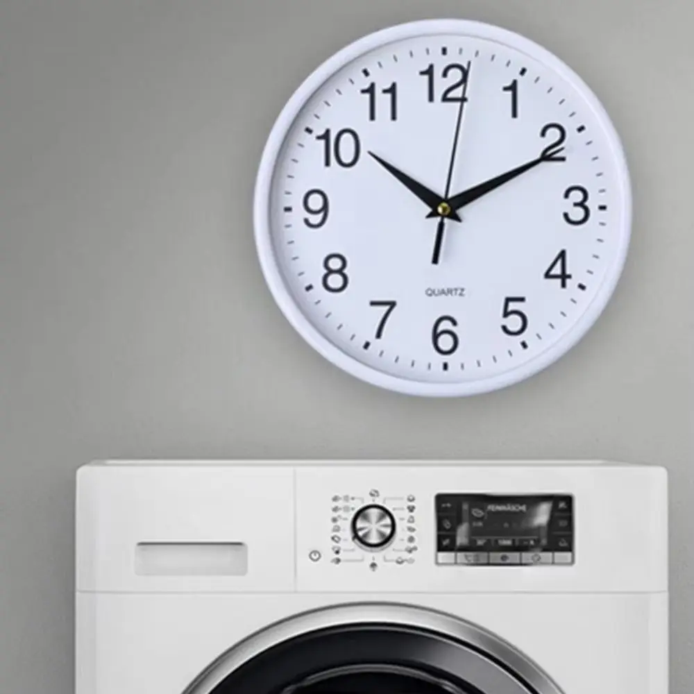Battery Operated Hanging Clock 8 Inch Easy-to-read Round Wall Clocks Accurate Numerals Modern Wall Mounted Clock Living Room
