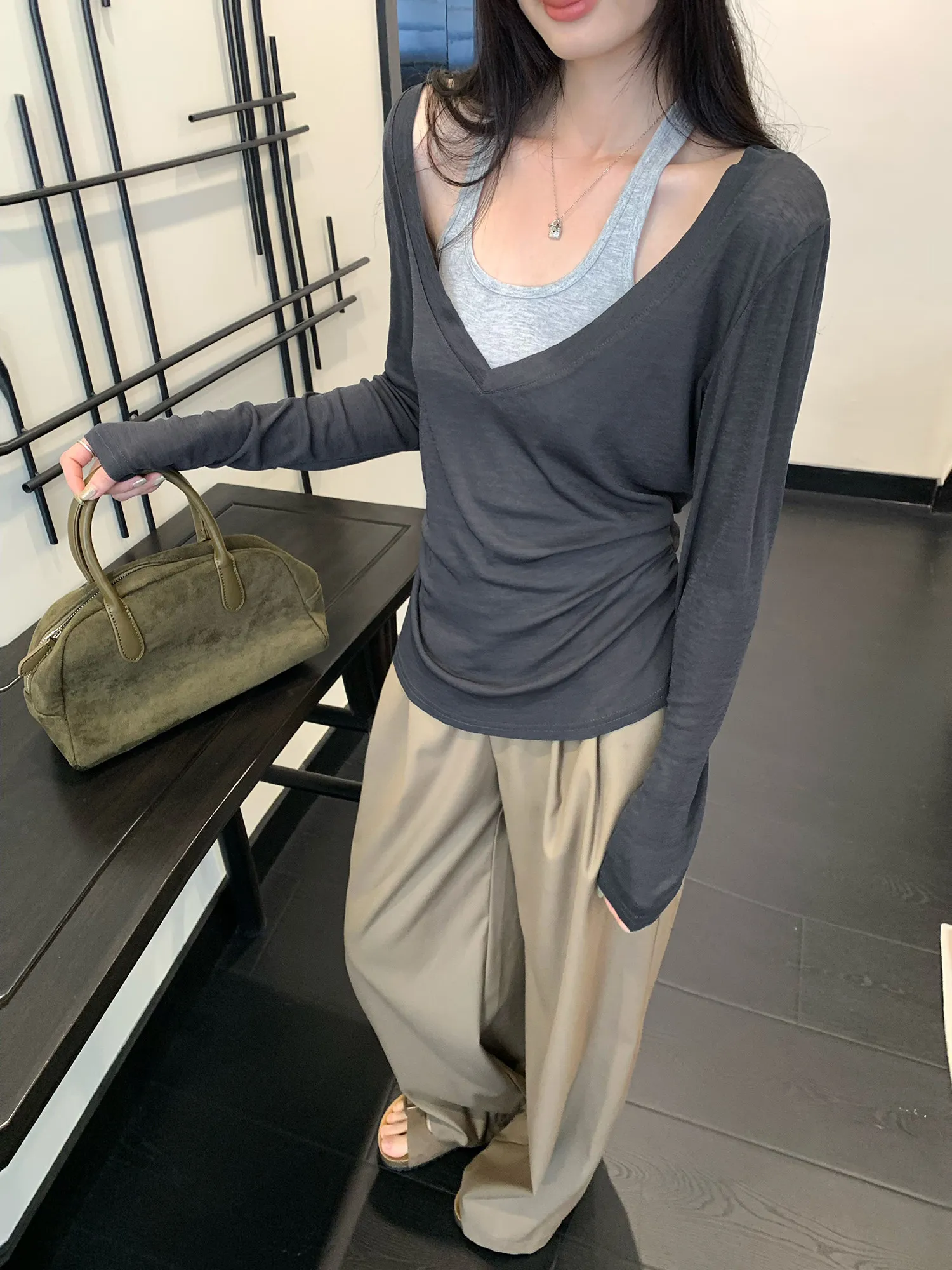 Stunning Long Sleeve V-Neck T-Shirt Women's Summer New Style Hang Neck Two-Piece Top Korean Version Slim Fit Daily Wear