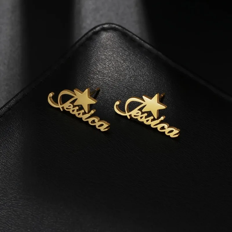 

Серьги-гвоздики с индивидуальным именем Сердце и звезда Серьги-гвоздики из нержавеющей стали золотого тона Персонализированные ювелирные изделия на заказ Другие формы Настраиваемые