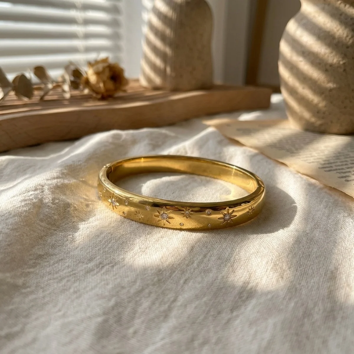 Vintage-Armreifen aus Edelstahl mit simulierten Perlen und Wellenmuster für Damen und Herren, bunter Zirkon-Stern, Liebesherz, gedrehter Armreif, Schmuck – Detail 29