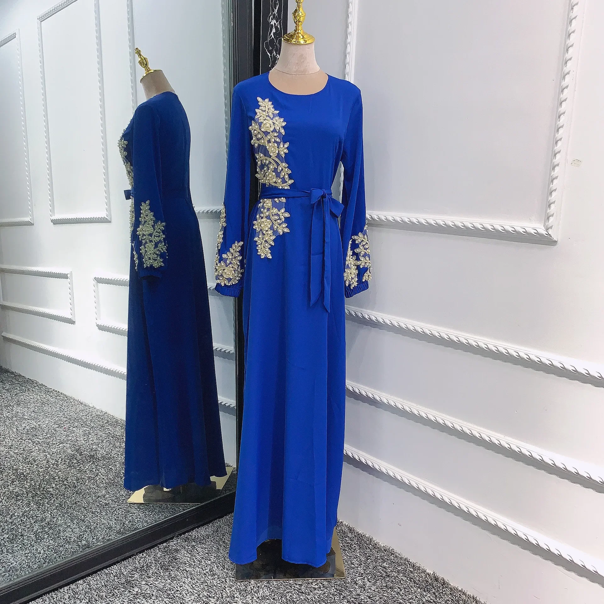 Imagem -06 - Abaya com Pérolas Bordadas para Mulheres Vestido Longo Muçulmano Kaftan Abayas Robe Dubai Hijab Eid Islam 2023