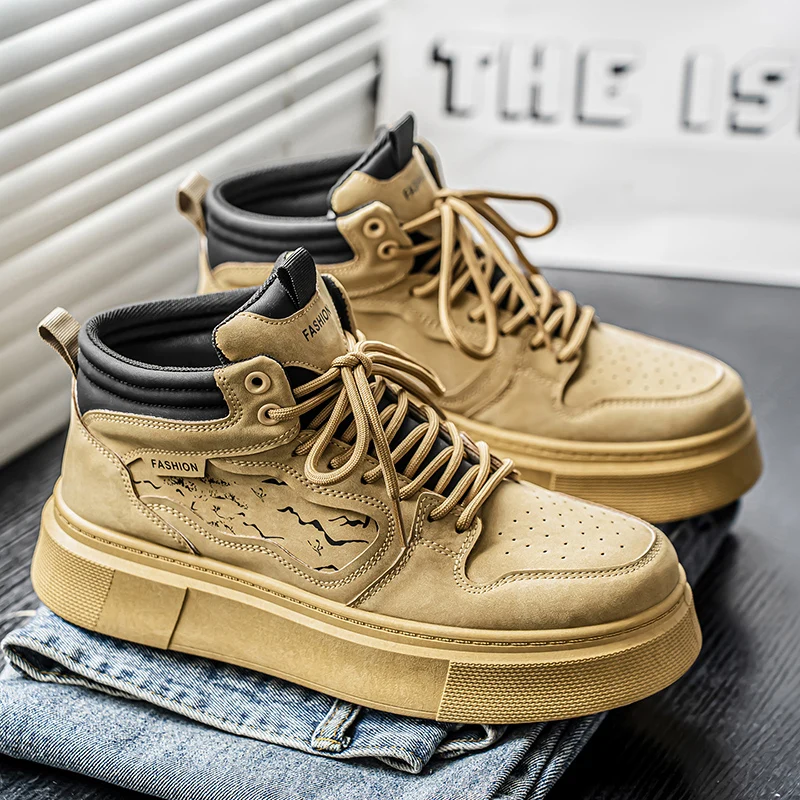 

2026 Fashion New White Men's Boots Autumn Outdoor Comfortable Platform Boots Designer Men's Non-slip Sneakers Zapatillas Hombre