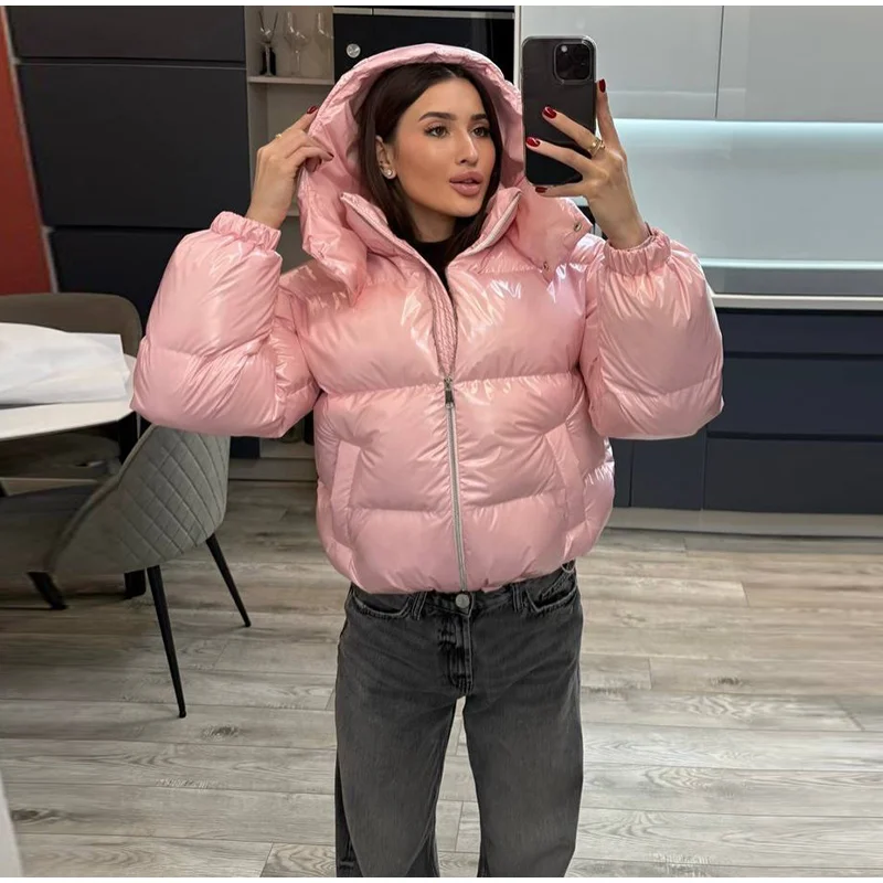 Glossy Cropped Hooded Puffer Coat Drawstring Hem Zip-Up 2026 Winter Women Warm Padded Jacket Warm Causal Lady Cotton‑Padded Coat