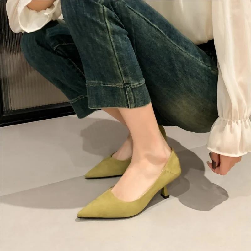 2026 New Style French Satin Comfortable All-Purpose Office Professional Work Sneaker with Non-Tiring Toe Cap