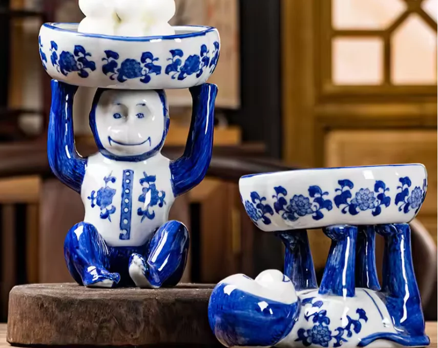Ceramic Candle Holder Ornament Blue and White Porcelain Candle Holder Fun and Creative Chinese-style Ceramic Monkey