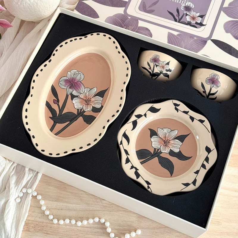 Modern Unique Dinnerware Sets Aesthetic Nordic Elegant Christmas Dinner Set Ceramic Luxury Kitchen Vajilla Ceramica Dinnerware