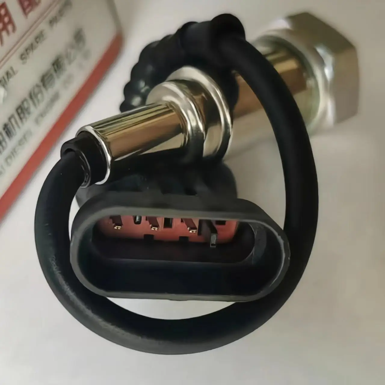 

The original oil pressure sensor accessory D88A-008-800+D of Shangchai D series engine is suitable for loaders/rollers