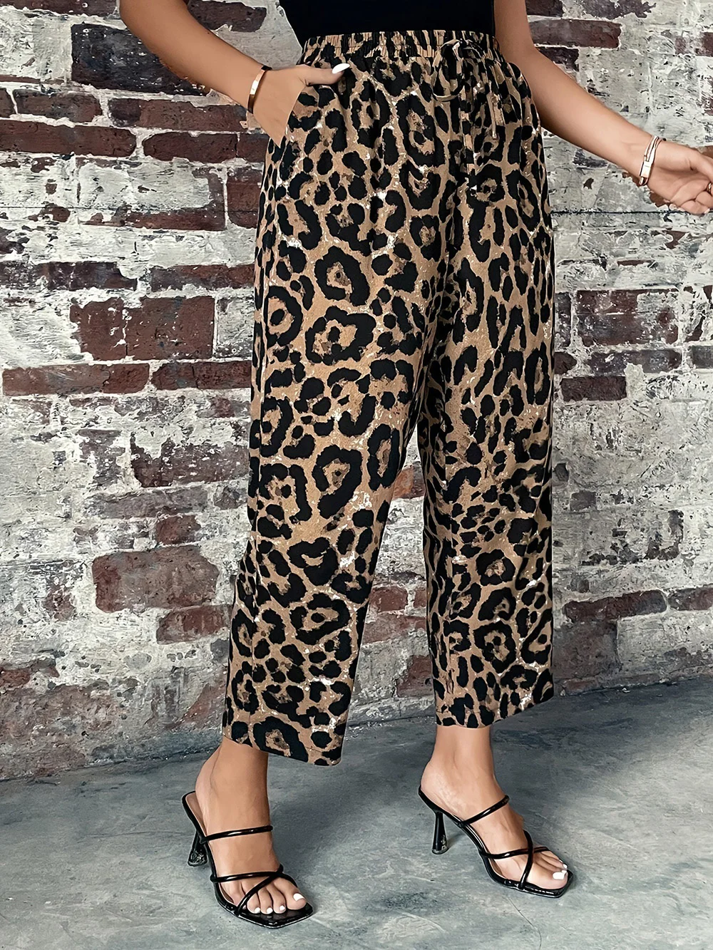 GIBSIE Plus Size Leopard Print Casual Wide Leg Pants Women Summer New Knot Front High Waist Straight-leg Trousers with Pockets