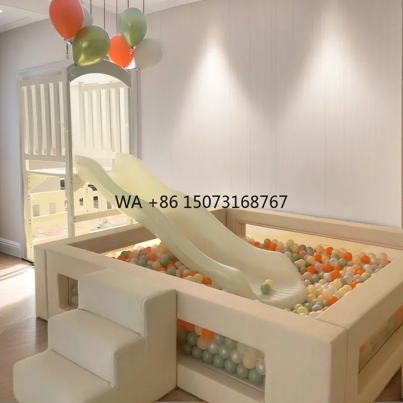 클래식 화이트 실내외 어린이 놀이 파티 이벤트용 투명 볼풀 화이트 슬라이드 소프트 플레이 화이트 소프트 플레이 장비 대여