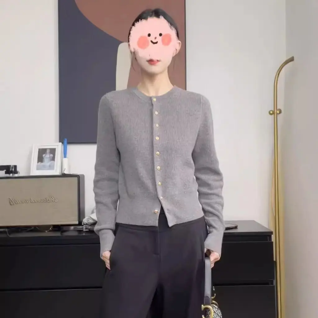 

Autumn Winter New Women's Sheep Wool Crew Neck Short Coat Sweater Single Breasted F082810