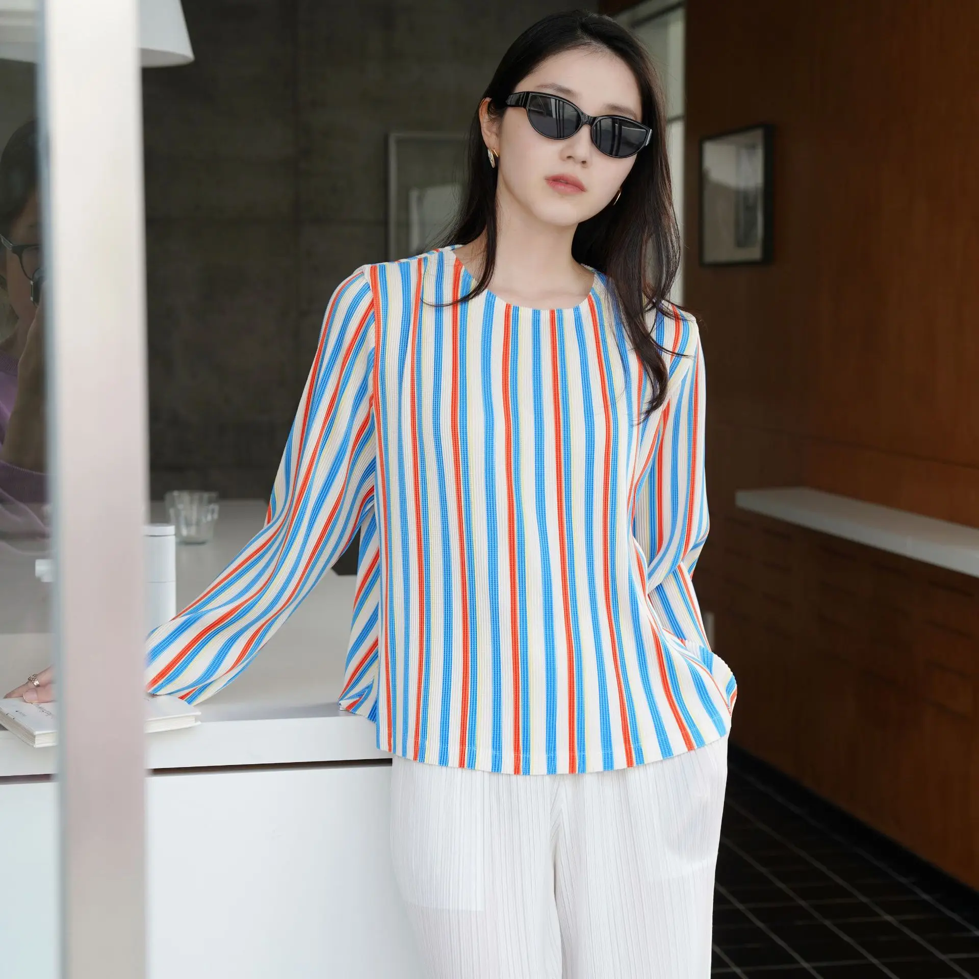 Counter quality 2025 pre-spring new high-end pleated stripe print dyed French loose casual and versatile T-shirt