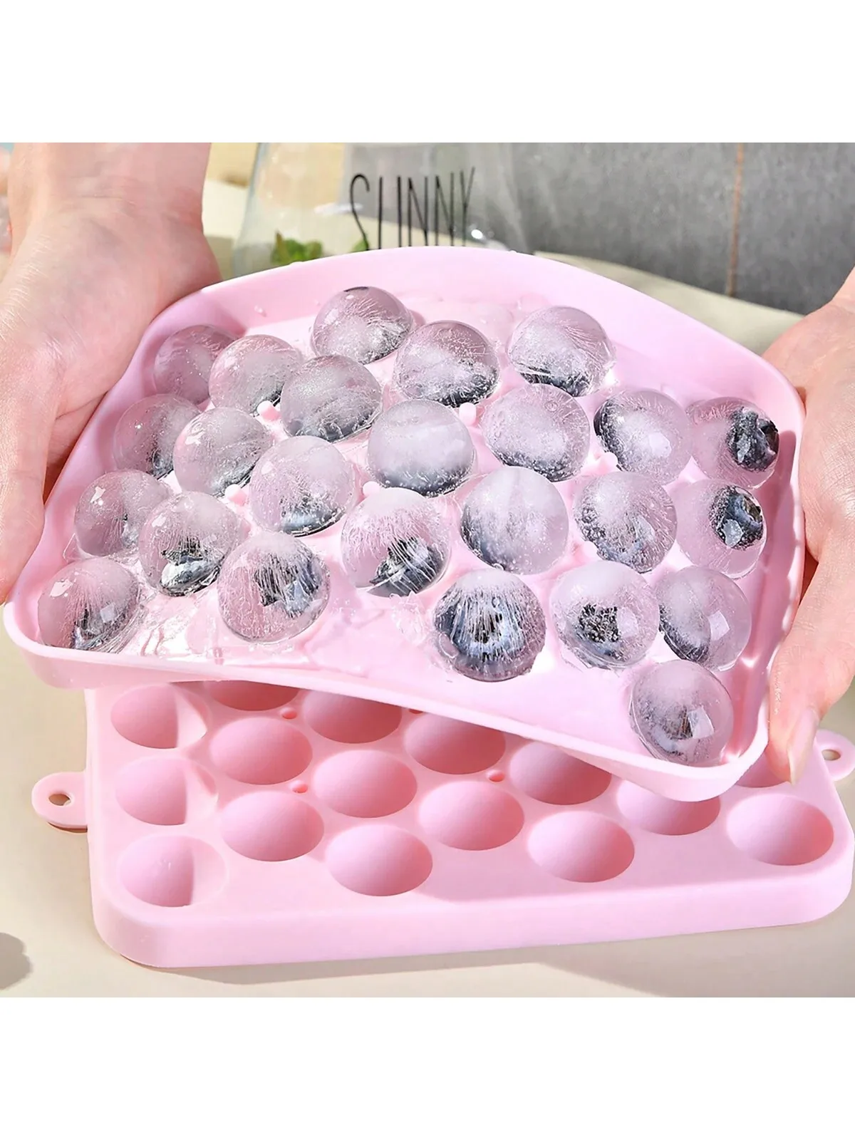 

25 Grids Ball Ice Cube Mold Silicone Ice Mold with Cover Healthy Ice Cube Tray Ice Storage Box Easy to Demould Home Party Tools