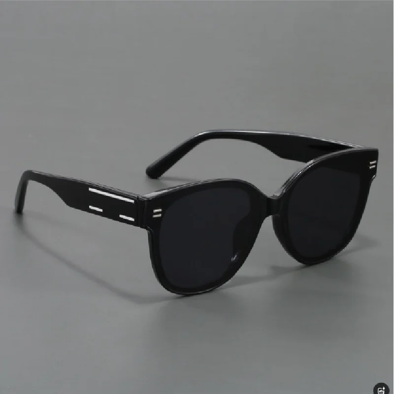 2025 Women's sunglasses black cat-eye large frame glasses fashion beautiful circular sunshade mirror