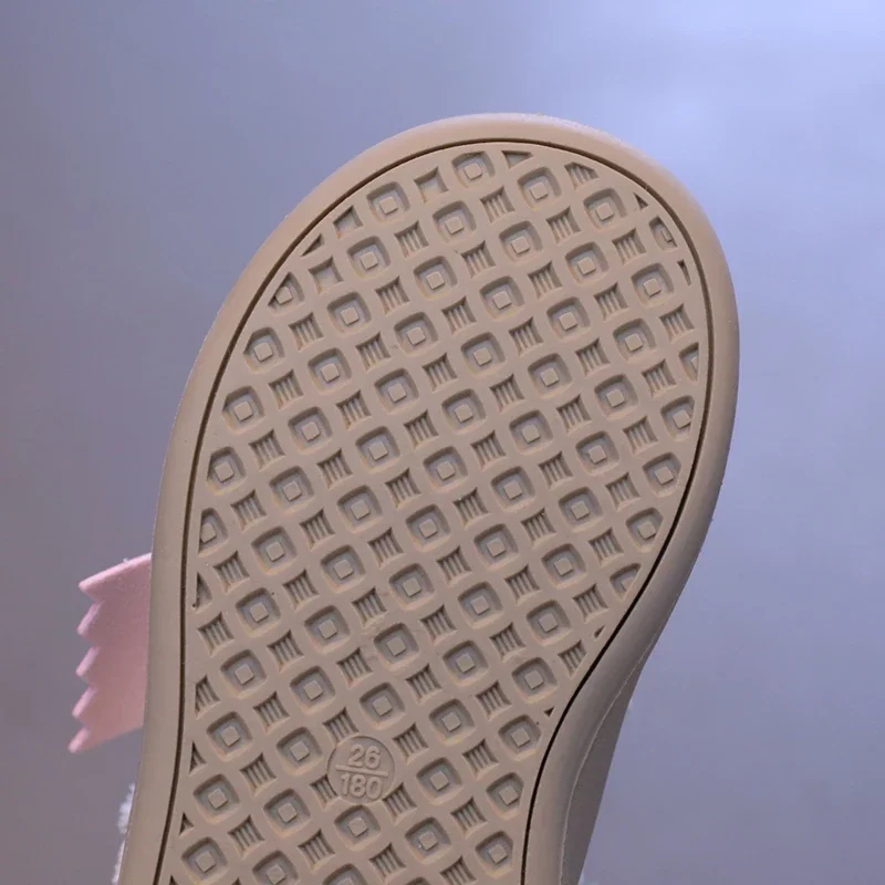 2025, Frühlings-Cartoon-Low-Top-Turnschuhe für Studenten, rutschfeste Kinder-Laufschuhe, Designer-Walking-Schuh für Jungen