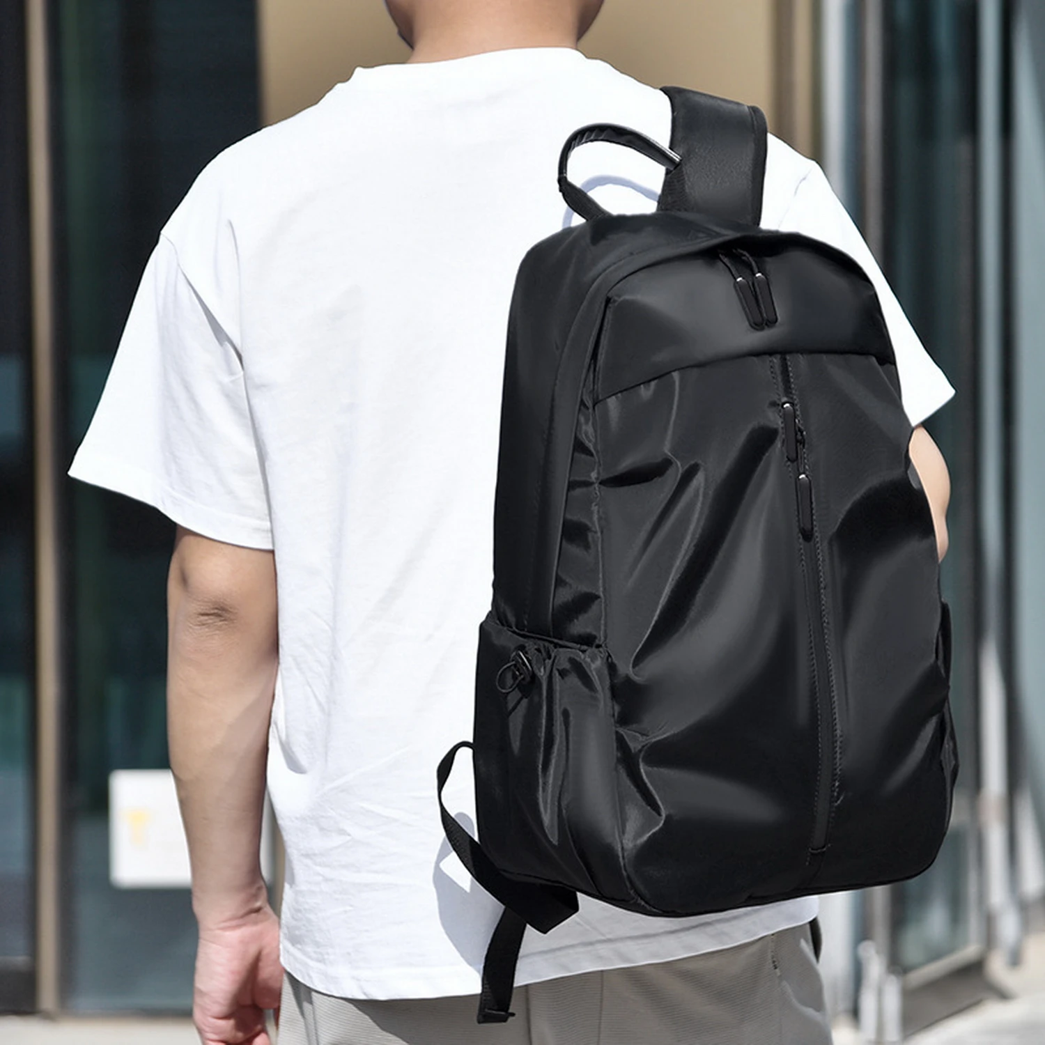 

High Density Nylon Waterproof Men Casual Backpack Larger Capacity Outdoor Sports Lightweight Travel Works 15.6 Laptop Backpack
