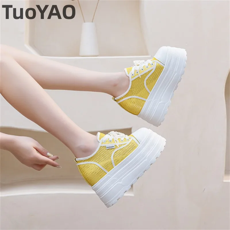 

Женские летние шлепанцы из микрофибры на платформе с воздушной сеткой 12 см, туфли-лодочки на танкетке, вулканизированные массивные кроссовки, сандалии