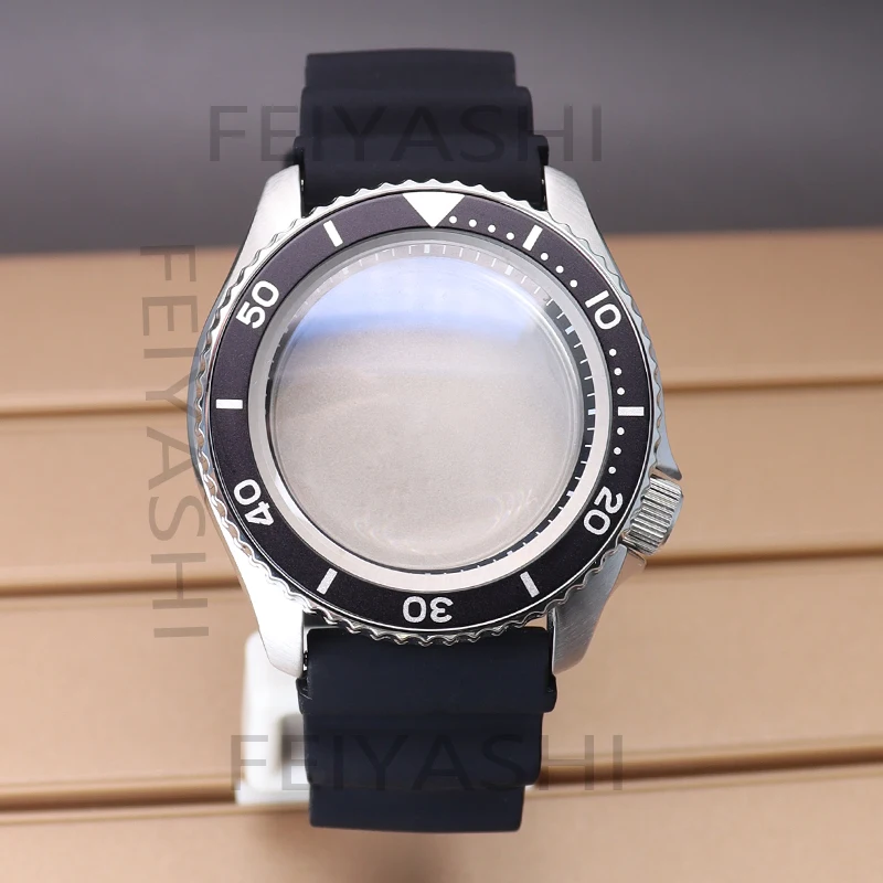 

42.5mm NH35 Diver Watch Case Rubber Strap Sapphire Glass For Mod SKX007 Seiko NH35 NH36 NH38/34 Movement 10ATM Waterproof at 3.8