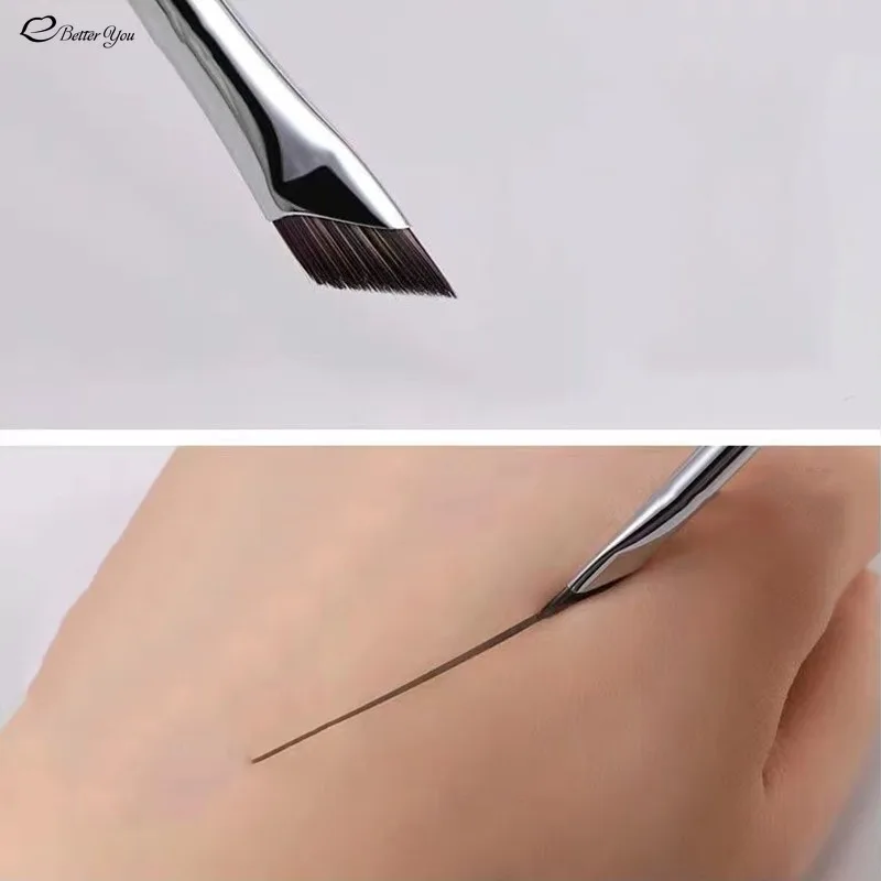 Pinceau pour eye-liner ultra fin à angle fin, accessoire de maquillage pour les yeux, lame de mise à niveau