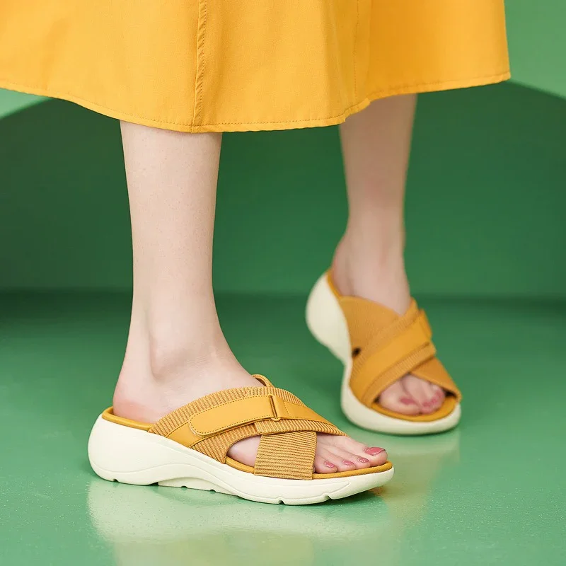 2024 Summer Women 2cm Platform 5cm High Heels Slippers Lady Fashion Lightweight Leisure High Heels Female Green Barefoot Shoes