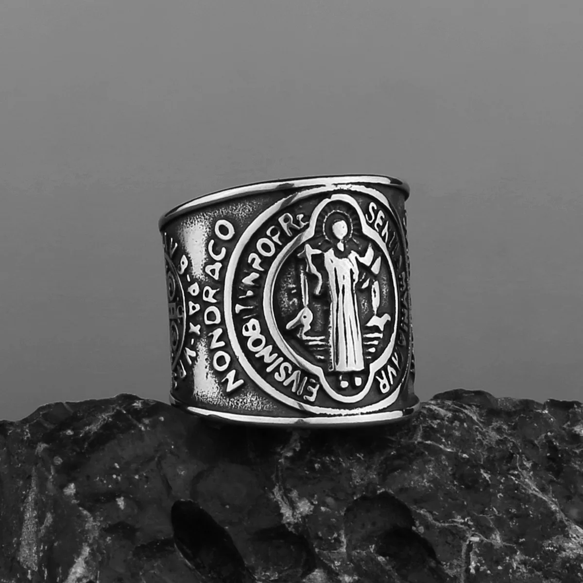 Wide Edge Cross Titanium Steel Ring Vintage Simple Exaggerated Religious Ring Men's Hip Hop Stainless SteelGothic