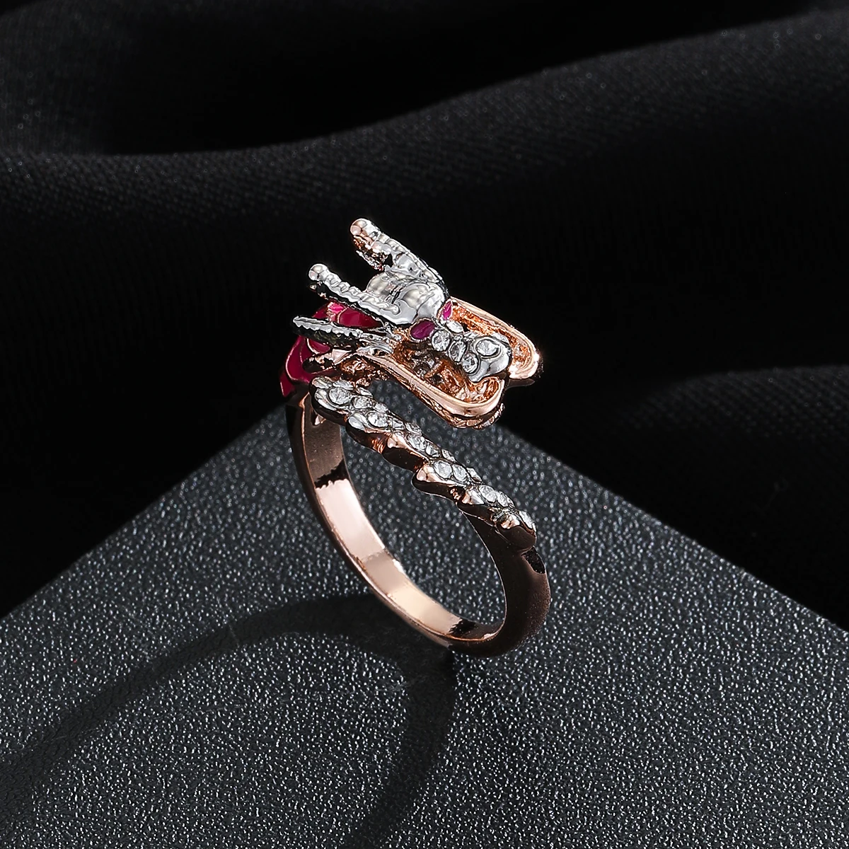 Exquisite Rose Gold Colors Dragon Rings for Women Trendy Metal Inlaid White Stone Wedding  Engagement Jewelry