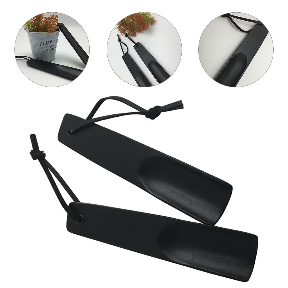 

2Pcs Portable Wood Shoe Horn Short Handle Shoehorn Travel Shoehorn for Men Women Seniors Convenient Shoe Helper