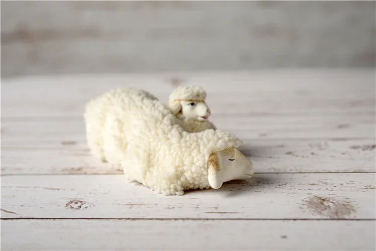 Ceramic Pastoral Style Sheep Mother and Son Figurine Home Desktop Ornaments Cute Animal Figure Home Decoration Gifts