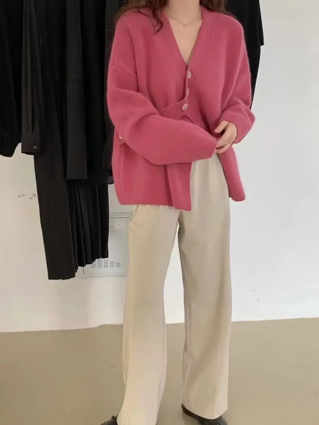 

Версия женского свитера, корейская термокуртка, высококачественный темпераментный мягкий и гладкий свободный утолщенный вязаный кардиган с длинными рукавами