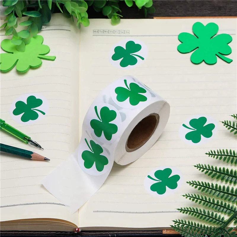Y19A 1000 Pieces St. Patrick's Day Stickers Shamrock Roll Stickers 1-1/2 Inch Adhesive Label For Irish Decoration And Craft