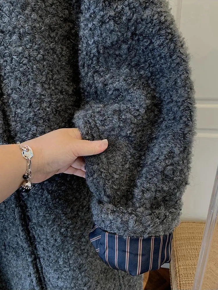 معطف SuperAen ذو صدر واحد برباط متوسط الطول للنساء بخصر وأكمام طويلة سترة خريف وشتاء 2025